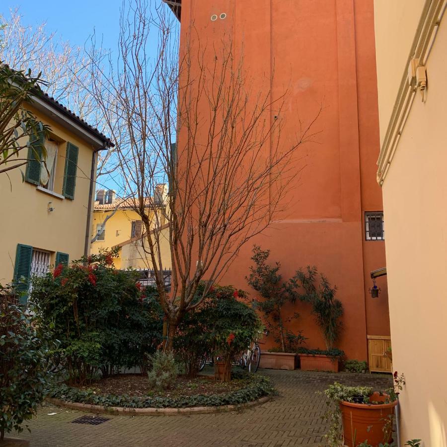 Whouse Suite Apartment Mirasole 博洛尼亚 外观 照片
