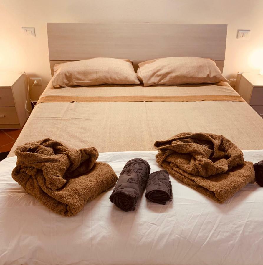 Whouse Suite Apartment Mirasole 博洛尼亚 外观 照片