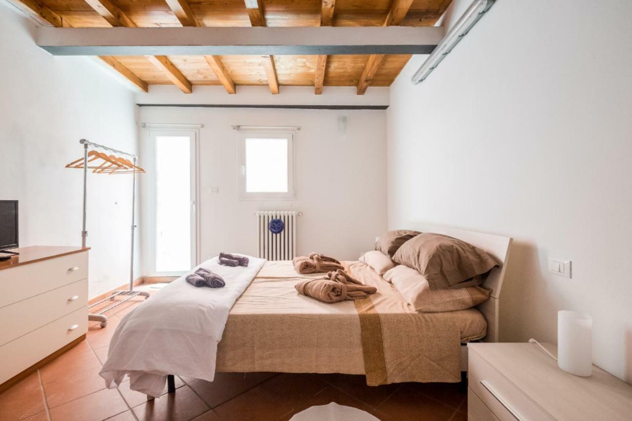 Whouse Suite Apartment Mirasole 博洛尼亚 外观 照片
